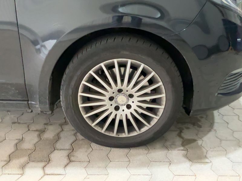 Mercedes-Benz V-Klasse V 250 d lang BlueTEC Edition 2016 – снимка 11