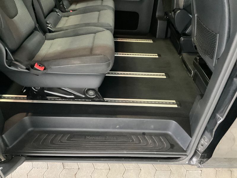 Mercedes-Benz V-Klasse V 250 d lang BlueTEC Edition 2016 – снимка 24