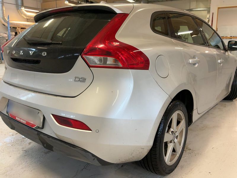 Volvo V40 2.0 D2 Kinetic 2016 – снимка 8