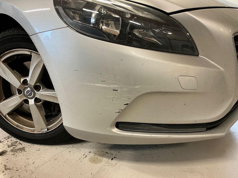 Volvo V40 2.0 D2 Kinetic 2016 – снимка 24