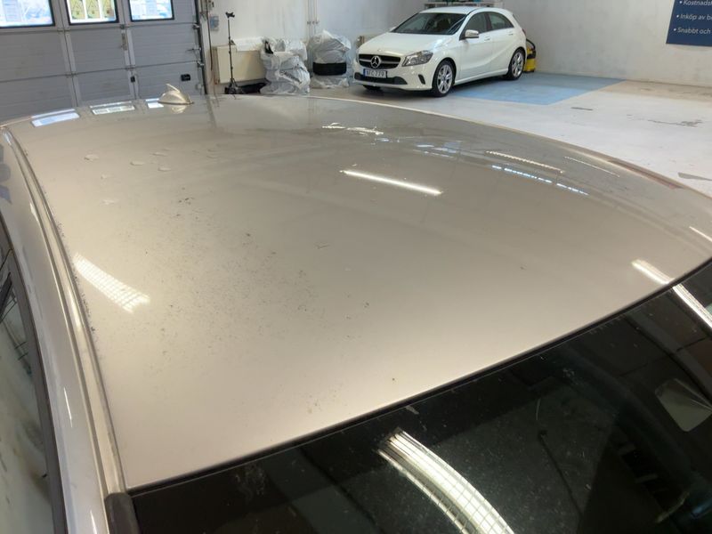 Volvo V40 2.0 D2 Kinetic 2016 – снимка 13