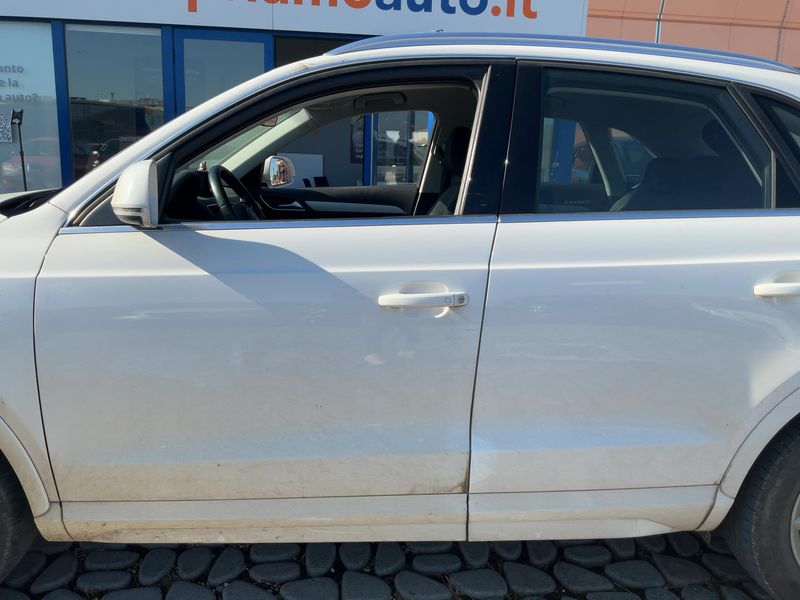 Audi Q3 2.0 TDI quattro Business 2016 – снимка 4