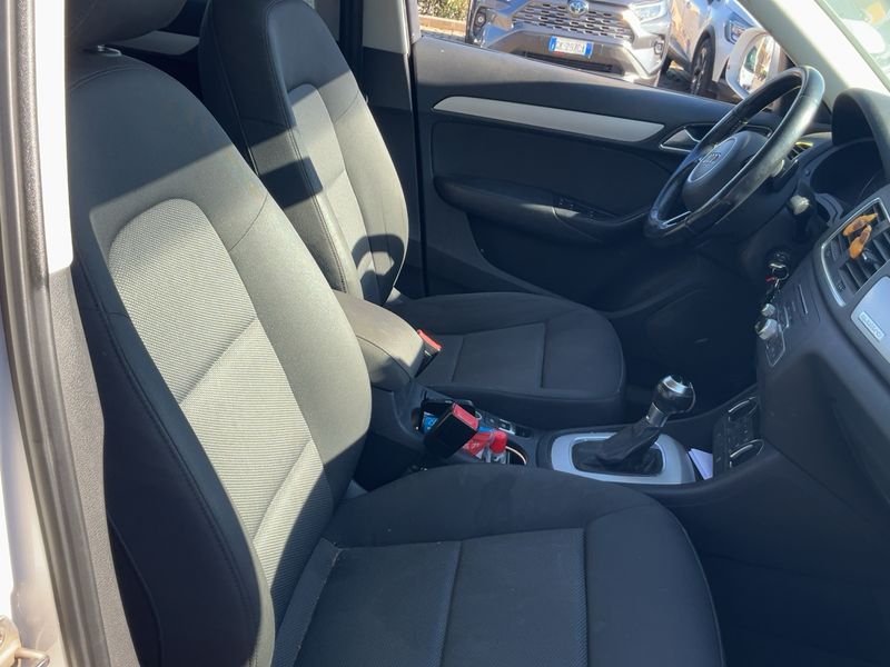 Audi Q3 2.0 TDI quattro Business 2016 – снимка 16