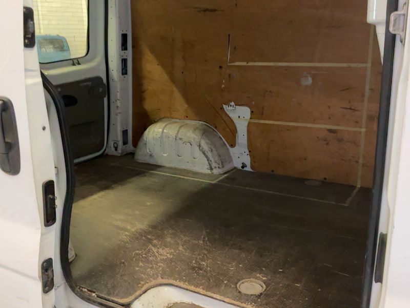 Renault Trafic 2.0 dCi L1H2 2,9t 2012 – снимка 14