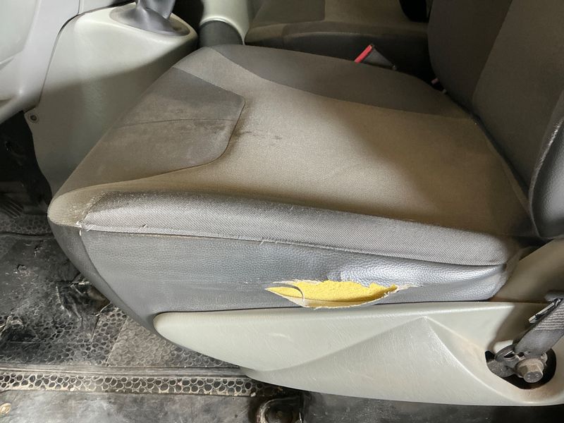 Renault Trafic 2.0 dCi L1H2 2,9t 2012 – снимка на щета