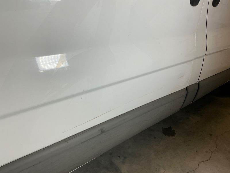 Renault Trafic 2.0 dCi L1H2 2,9t 2012 – снимка на щета