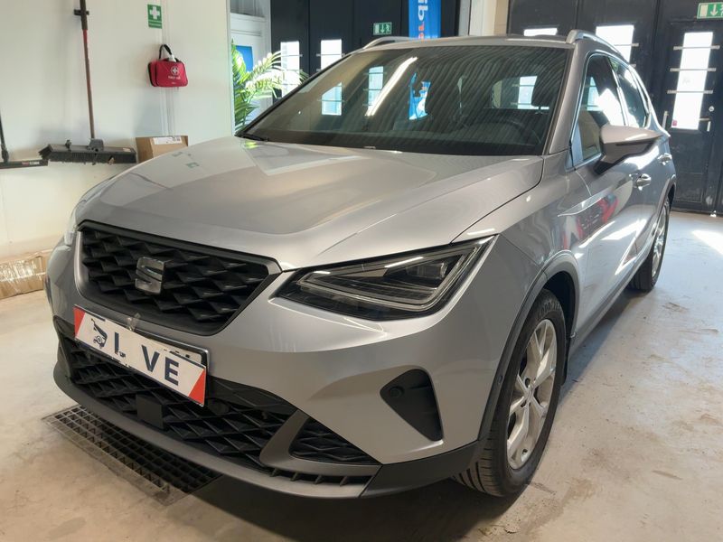Seat Arona 1.0 TSI FR 2024 – снимка 1