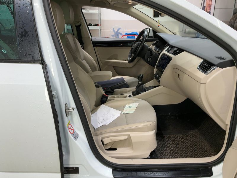 Skoda Octavia 2.0 TDI Style 2018 – снимка 17