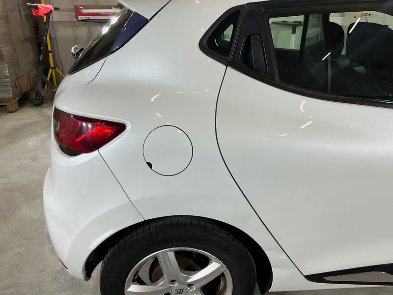 Renault Clio 1.5 dCi Dynamique 2018 – снимка 24