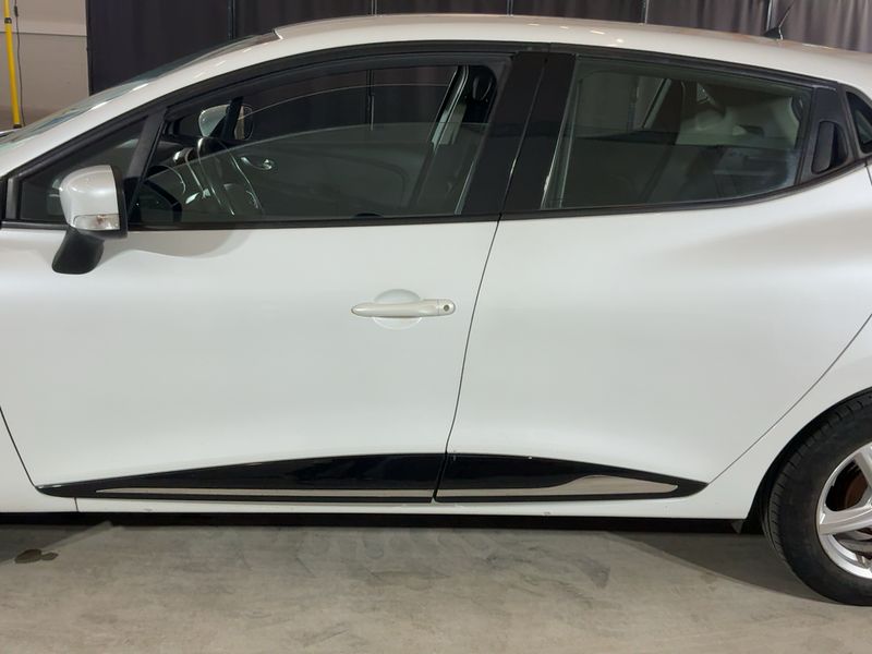 Renault Clio 1.5 dCi Dynamique 2018 – снимка 4