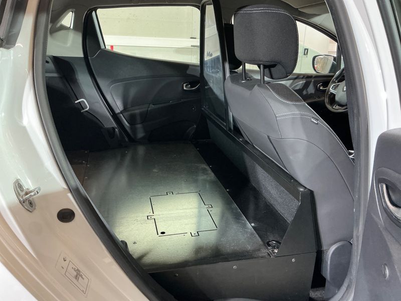 Renault Clio 1.5 dCi Dynamique 2018 – снимка 34