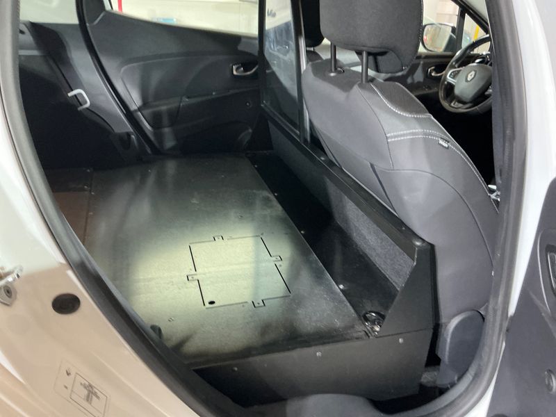 Renault Clio 1.5 dCi Dynamique 2018 – снимка 36