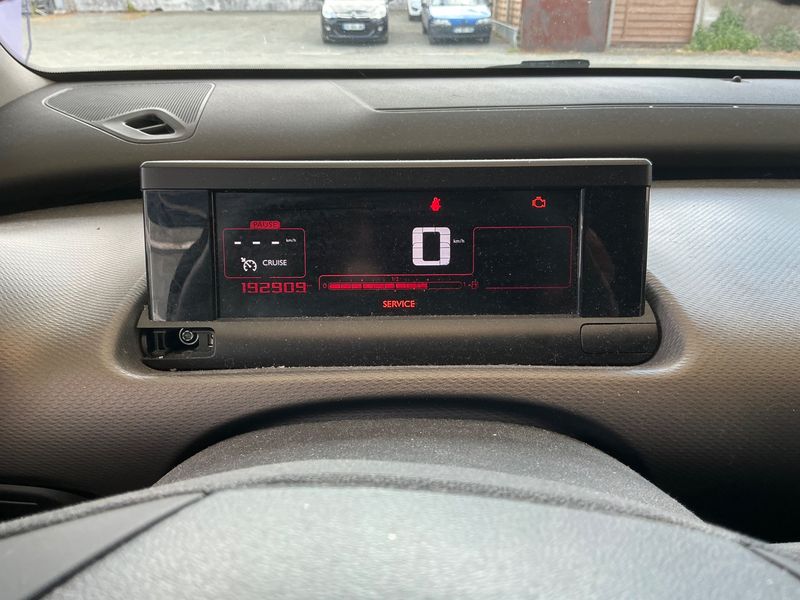 Citroen C4 Cactus 1.2 e-THP Shine 2014 – снимка 4