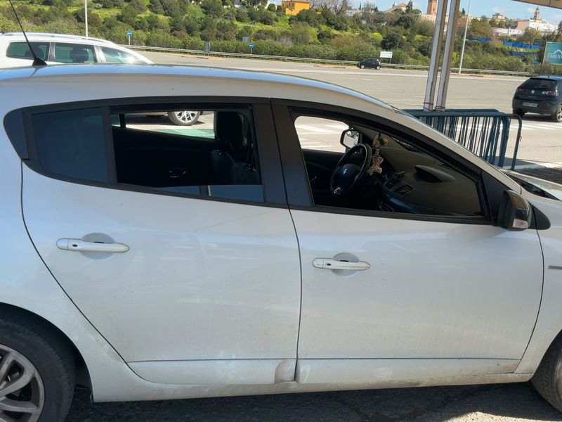 Renault Megane 1.5 dCi Limited 2014 – снимка 10