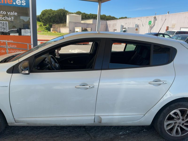 Renault Megane 1.5 dCi Limited 2014 – снимка 4