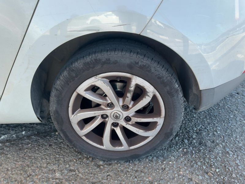 Renault Megane 1.5 dCi Limited 2014 – снимка 5
