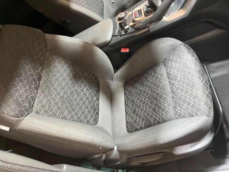 Peugeot 3008 2.0 Blue-HDi Active Business 2016 – снимка 33