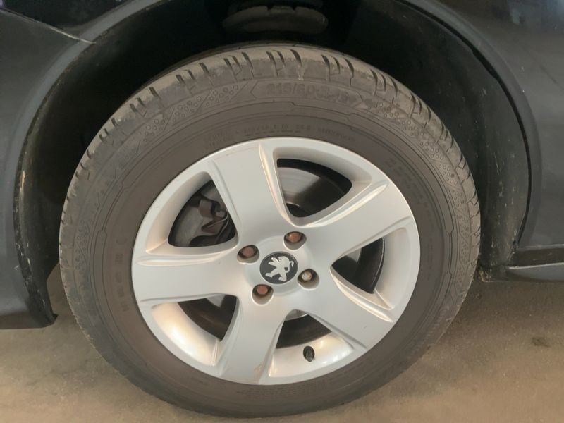 Peugeot 3008 2.0 Blue-HDi Active Business 2016 – снимка 3