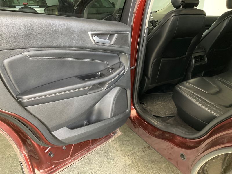 Ford Edge 2.0 TDCi Bi-Turbo Titanium 4x4 2017 – снимка 28
