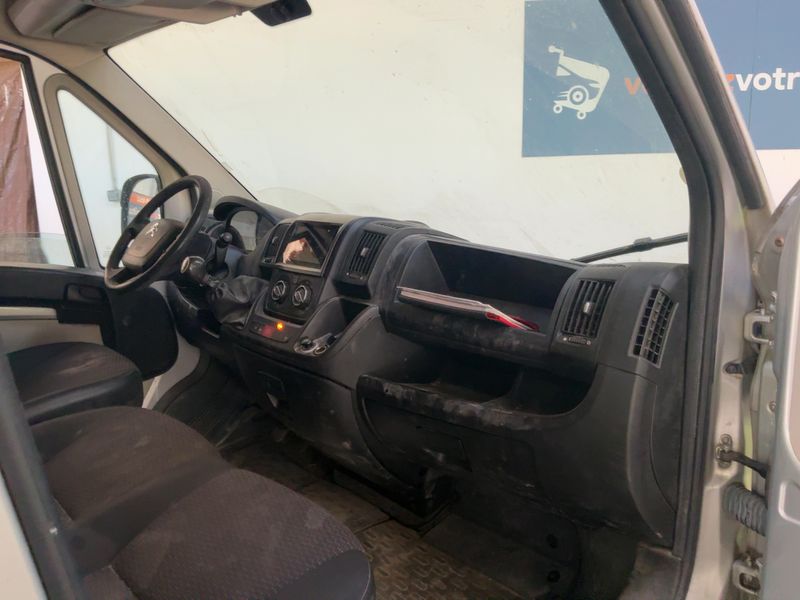 Citroen Jumper 2.2 HDi 33 L2H1 Vetrato 2015 – снимка 17