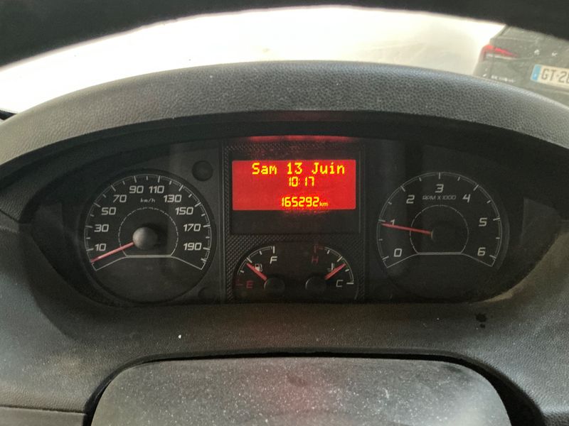 Citroen Jumper 2.2 HDi 33 L2H1 Vetrato 2015 – снимка 18