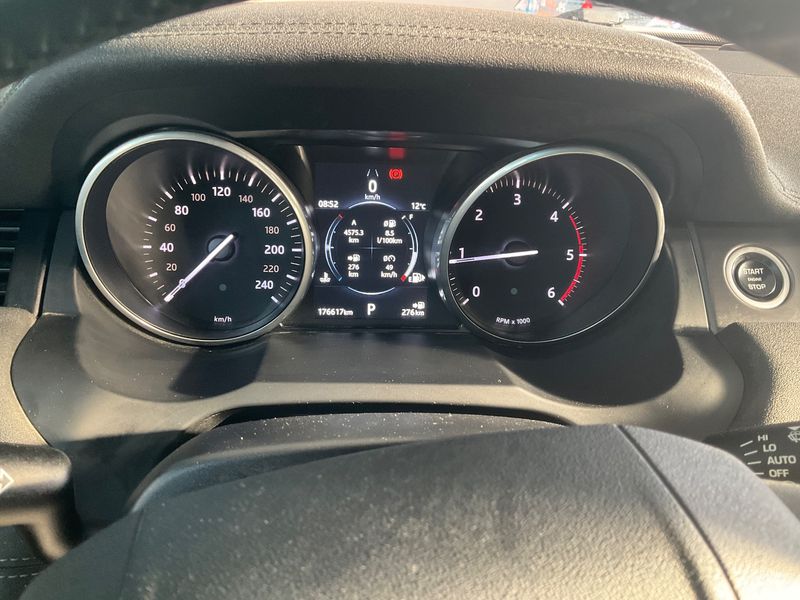 Land Rover Evoque 2.0 Sd4 SE Dynamic 2018 – снимка 18