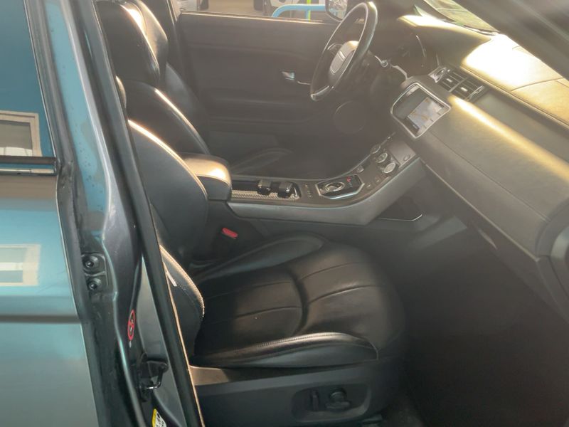 Land Rover Evoque 2.0 Sd4 SE Dynamic 2018 – снимка 16
