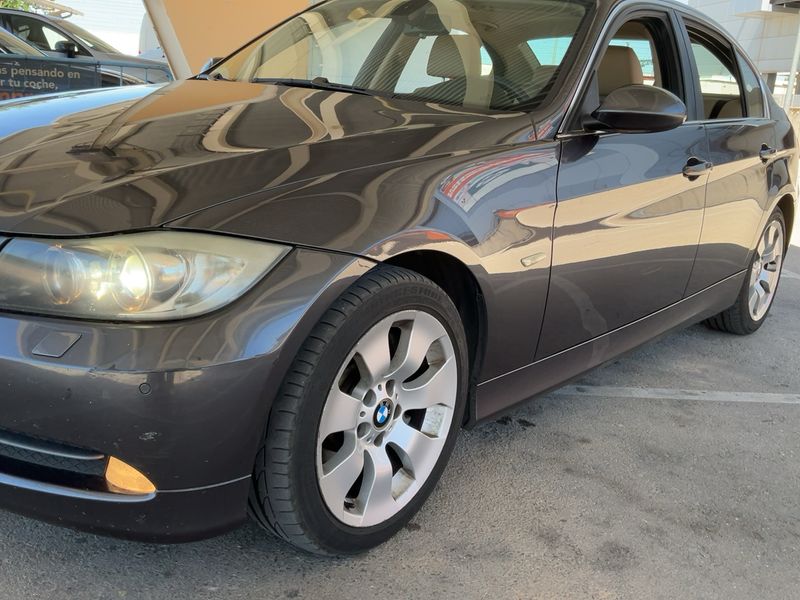 BMW 3er 330d xDrive 2008 – снимка 2