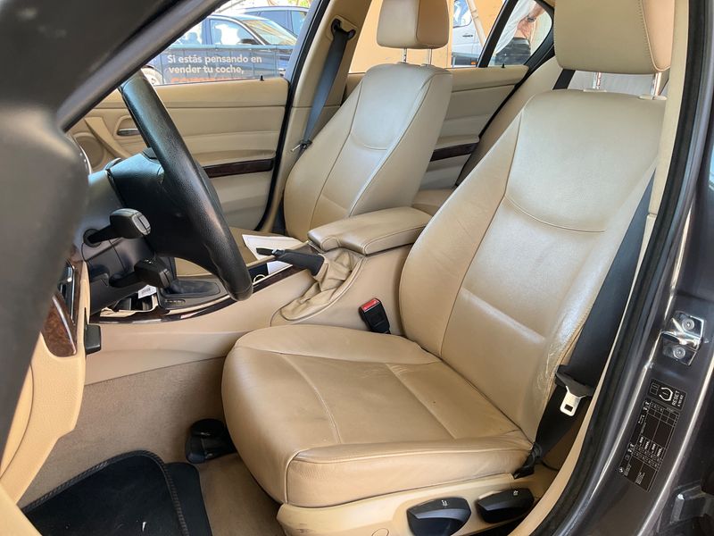 BMW 3er 330d xDrive 2008 – снимка 27