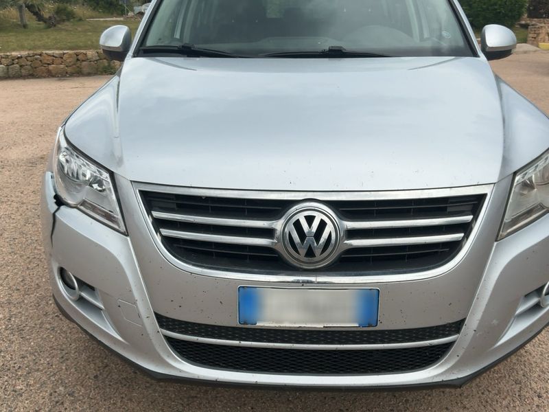 Volkswagen Tiguan 1.4 TSI Sport & Style 4Motion 2011 – снимка 14