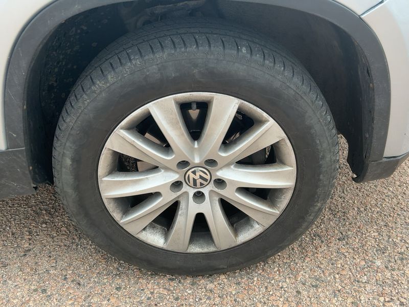 Volkswagen Tiguan 1.4 TSI Sport & Style 4Motion 2011 – снимка 11