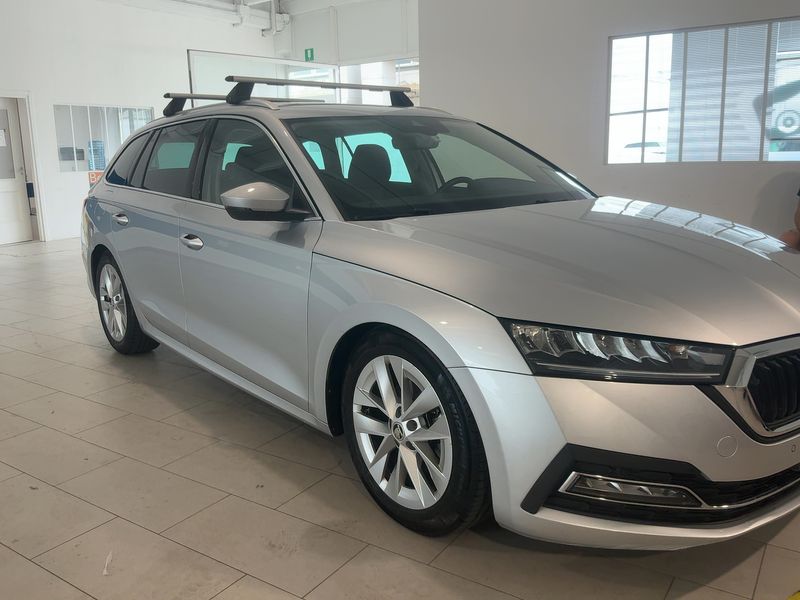 Skoda Octavia 2.0 TDI Style 2022 – снимка 12