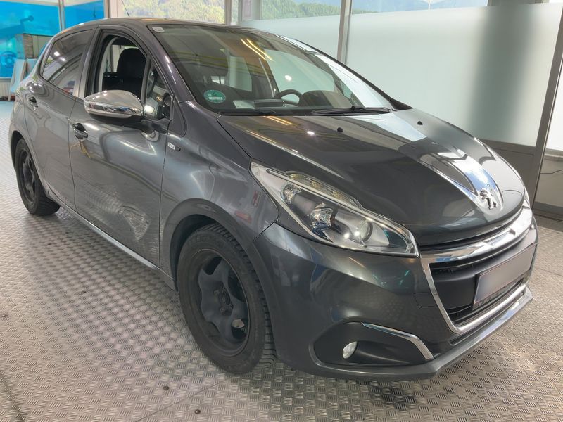 Peugeot 208 1.6 Blue-HDi Style 2016 – снимка 12