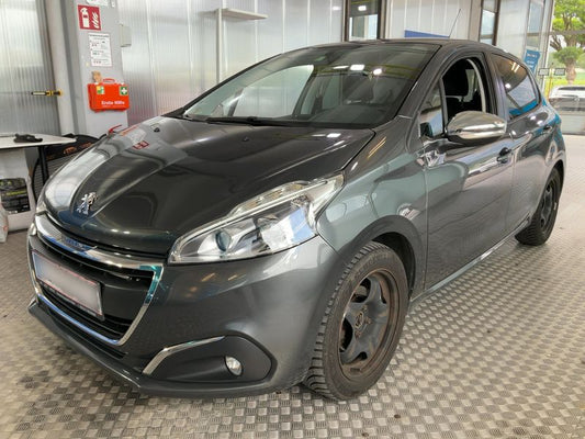 Peugeot 208 1.6 Blue-HDi Style 2016 – снимка 1