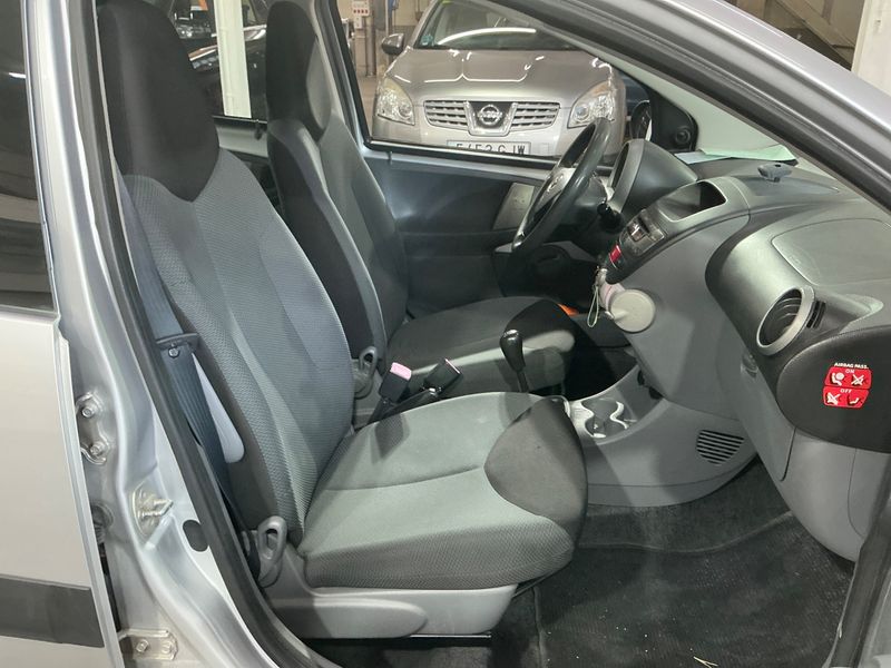 Toyota Aygo 1.0 Cool 2006 – снимка 3
