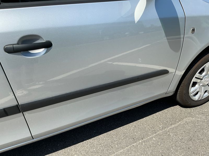 Skoda Fabia 1.2 Cool Edition 2013 – снимка 22