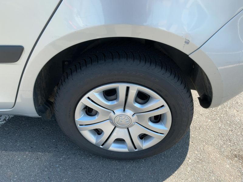 Skoda Fabia 1.2 Cool Edition 2013 – снимка 5