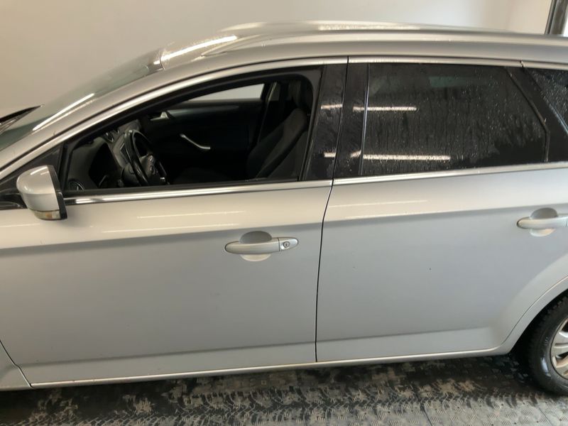 Ford Mondeo 2.0 TDCi Titanium 2013 – снимка 4