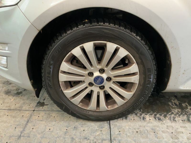 Ford Mondeo 2.0 TDCi Titanium 2013 – снимка 3