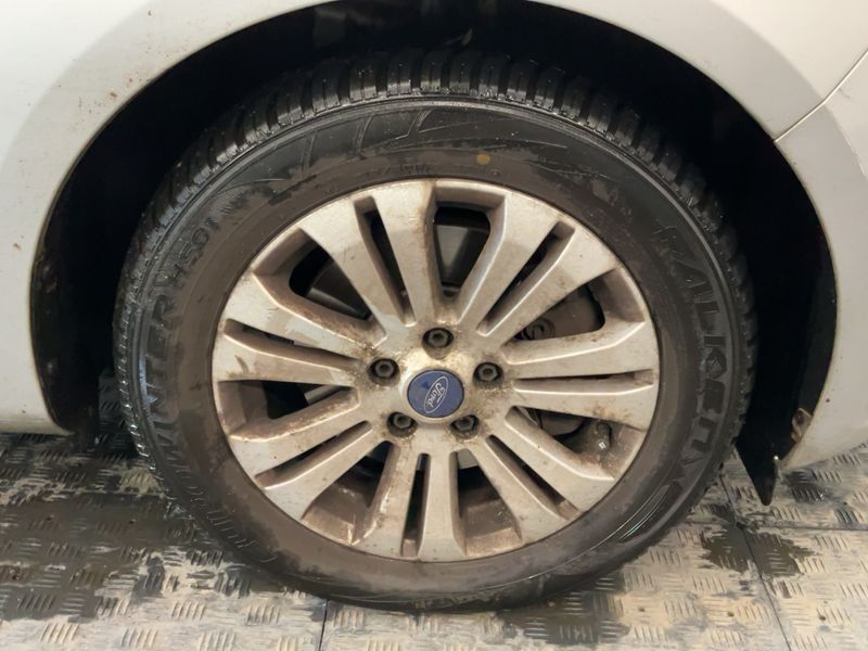 Ford Mondeo 2.0 TDCi Titanium 2013 – снимка 11