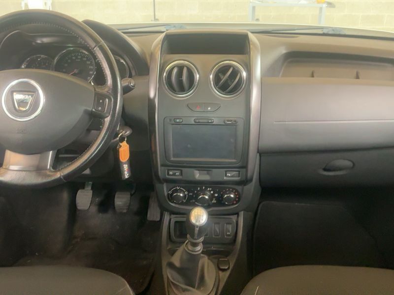 Dacia Duster 1.5 dCi Prestige 4x2 2016 – снимка 17