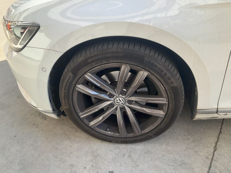 Volkswagen Passat 2.0 TDI Sport BlueMotion Tech 2017 – снимка 3