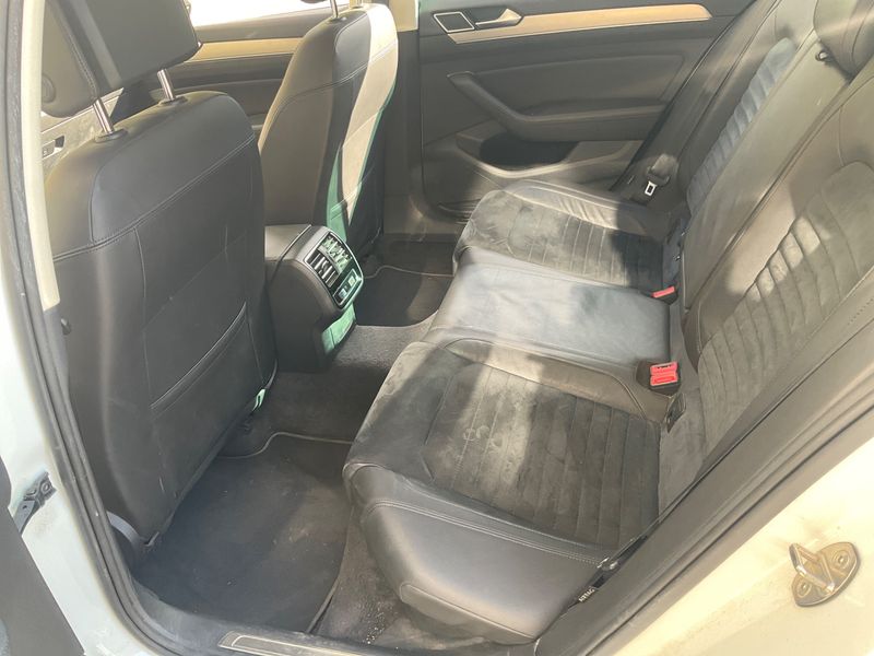 Volkswagen Passat 2.0 TDI Sport BlueMotion Tech 2017 – снимка 34