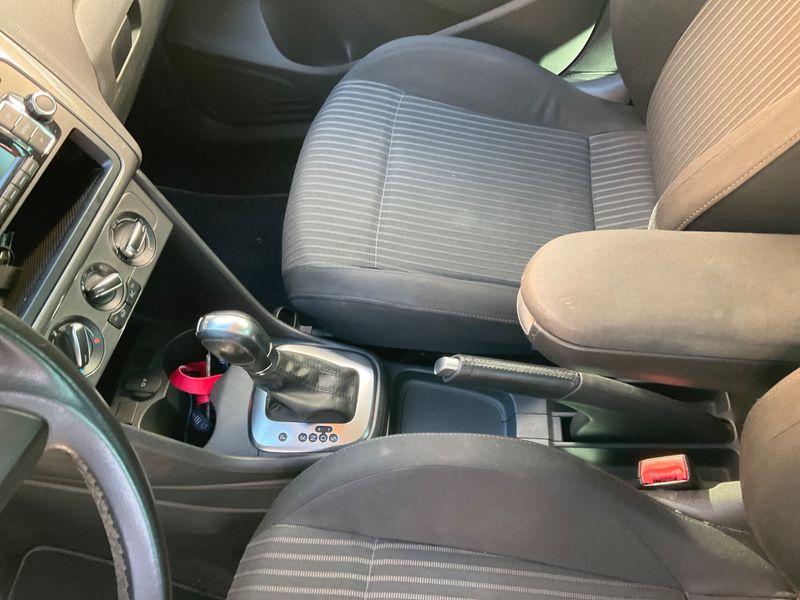 Volkswagen Polo 1.6 TDI Highline 2013 – снимка 25
