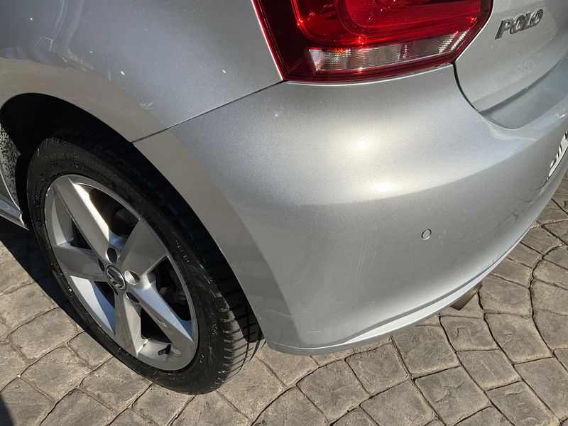 Volkswagen Polo 1.6 TDI Highline 2013 – снимка 30