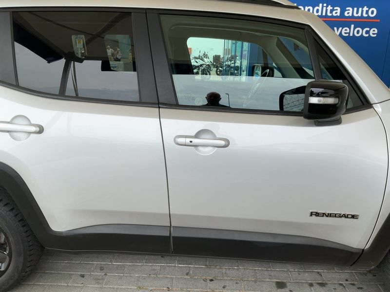 Jeep Renegade 1.6 M-Jet Limited FWD 2018 – снимка 10