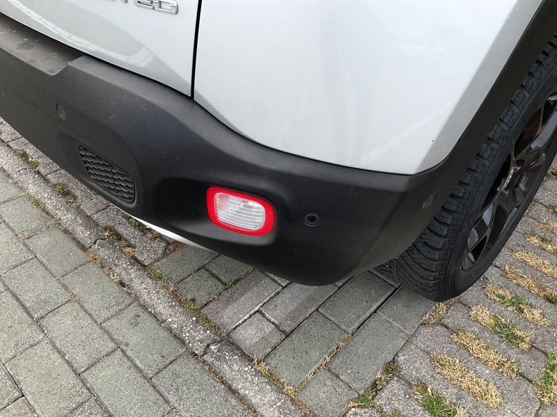 Jeep Renegade 1.6 M-Jet Limited FWD 2018 – снимка 29