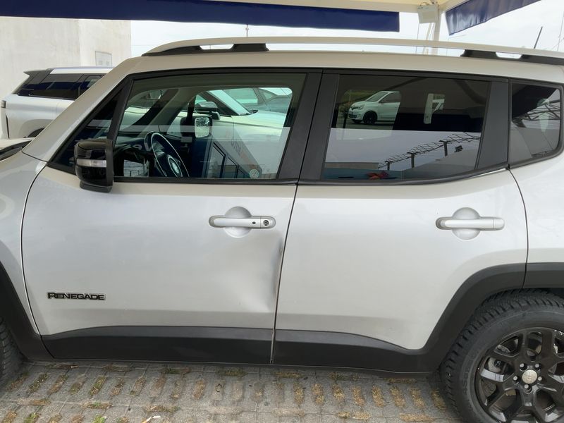 Jeep Renegade 1.6 M-Jet Limited FWD 2018 – снимка 4