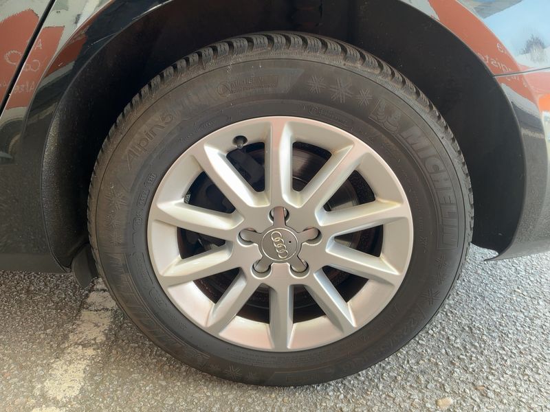 Audi A4 1.8 TFSI Attraction 2010 – снимка 5
