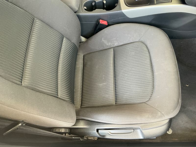 Audi A4 1.8 TFSI Attraction 2010 – снимка 29